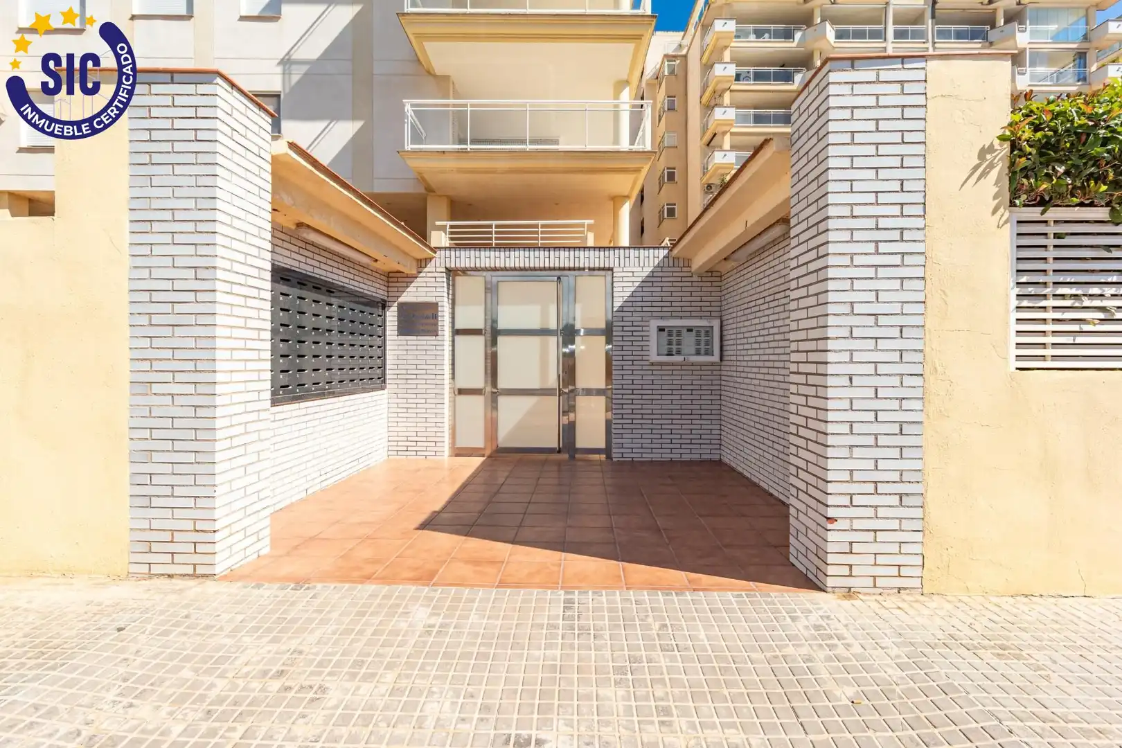 Vista exterior de Apartament en venda en Peñíscola / Peníscola amb Terrassa, Moblat i Piscina comunitària