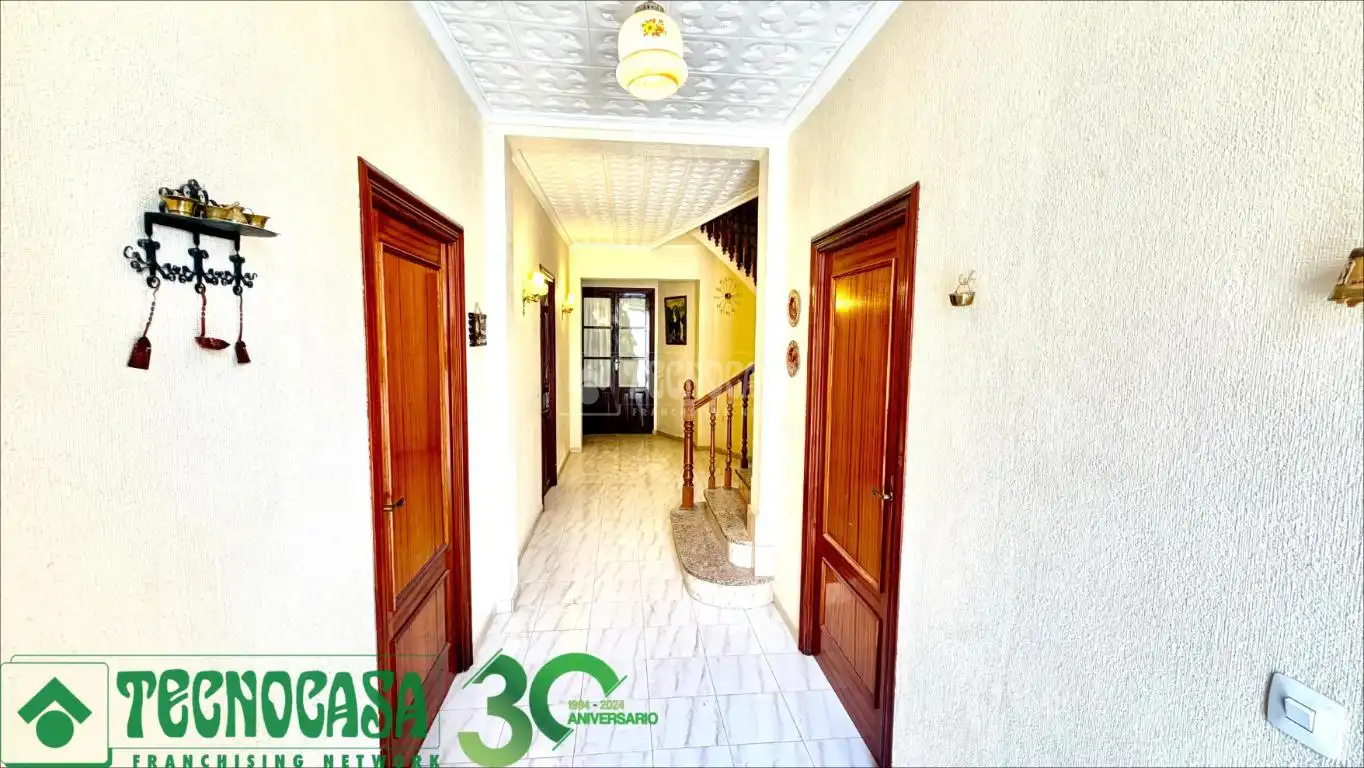 Casa adosada en venta en Alcázar de San Juan con Jardín privado y Balcón