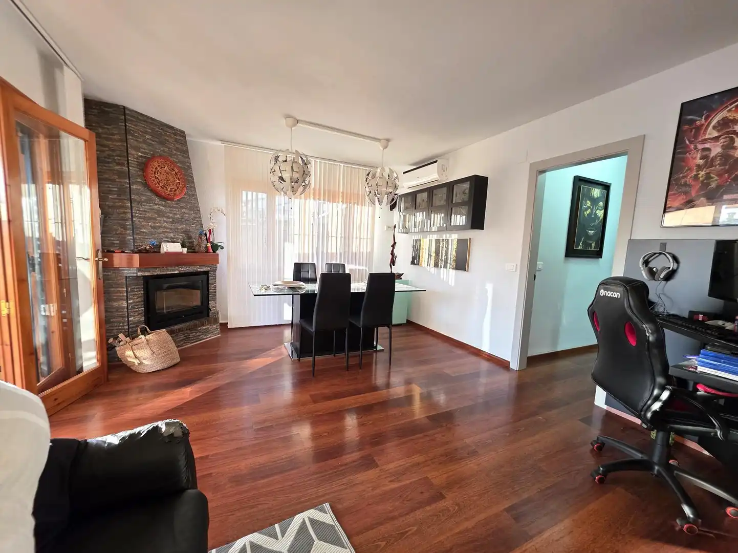 Sala d'estar de Casa o xalet en venda en Benicasim / Benicàssim amb Aire condicionat, Calefacció i Jardí privat
