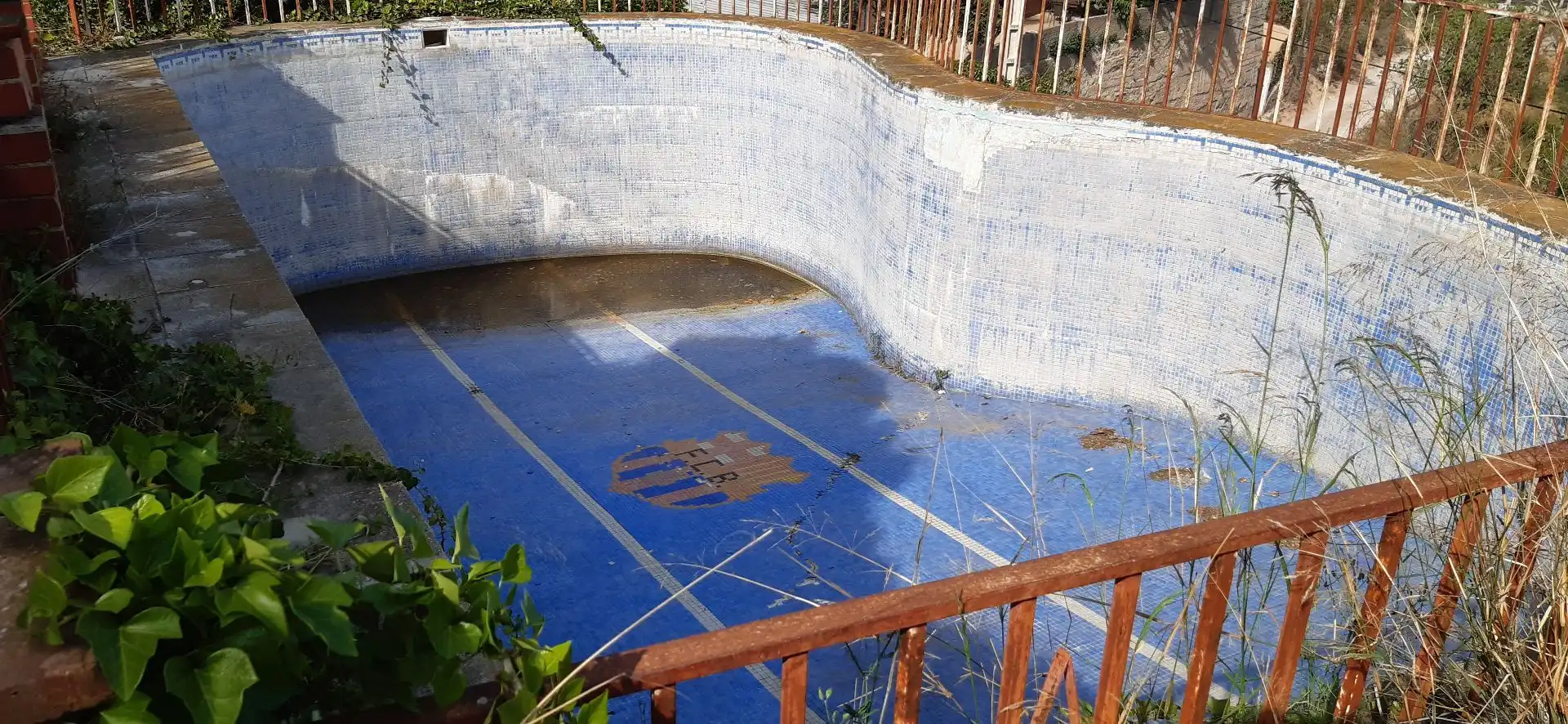 Piscina de Casa o xalet en venda en Vacarisses amb Jardí privat, Terrassa i Piscina