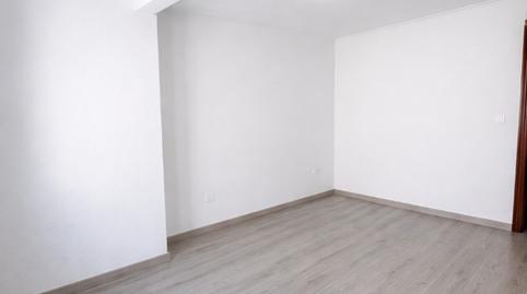 Foto 3 de Piso en venta en Marianao, Sant Boi de Llobregat