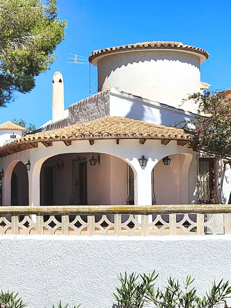 Villa con piscina in vendita a Carrió - La Merced - Los Pinos, imagen 38