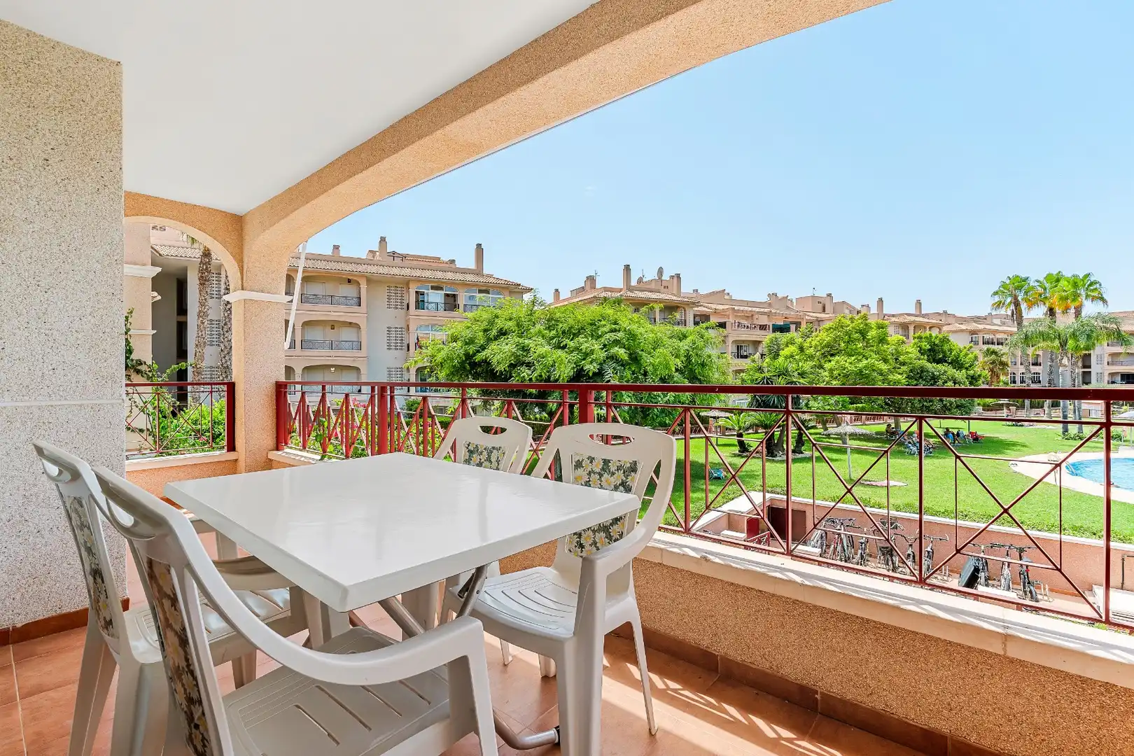 Appartement compact avec terrasse à vendre à Orihuela Costa