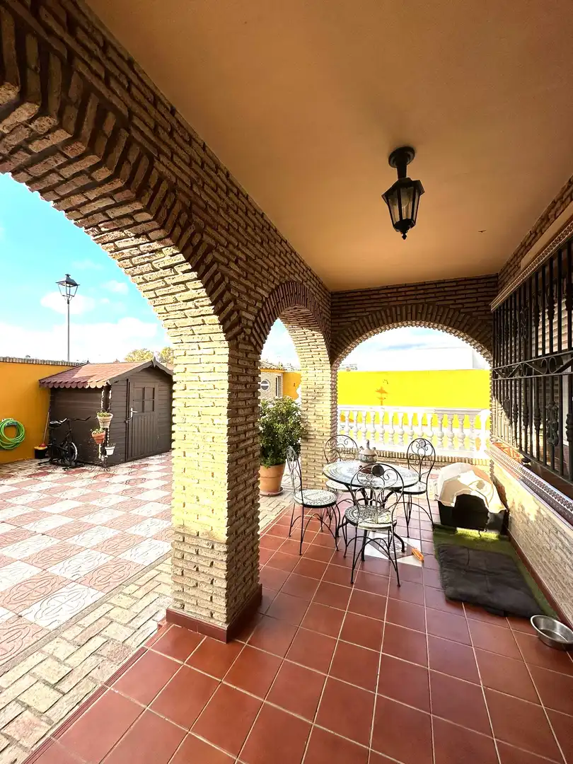 Terrassa de Casa o xalet en venda en El Puerto de Santa María amb Aire condicionat, Jardí privat i Terrassa