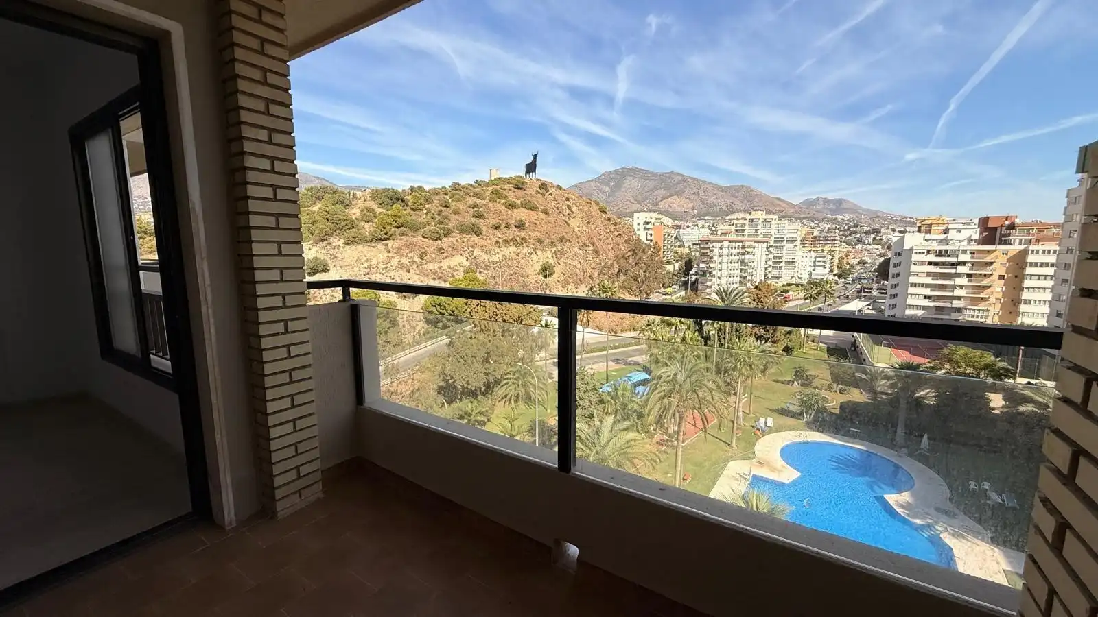 Apartment mit Pool zum Verkauf in Playa de los Boliches