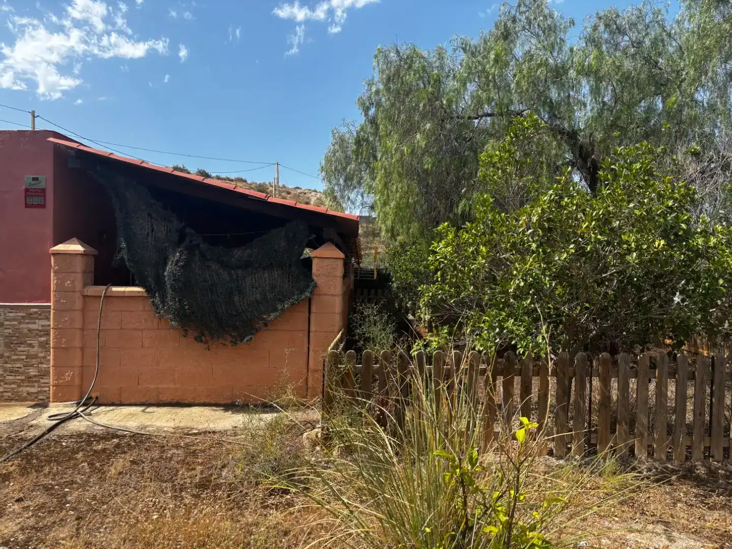 Vista exterior de Pis en venda en Pechina amb Jardí privat, Piscina i Moblat