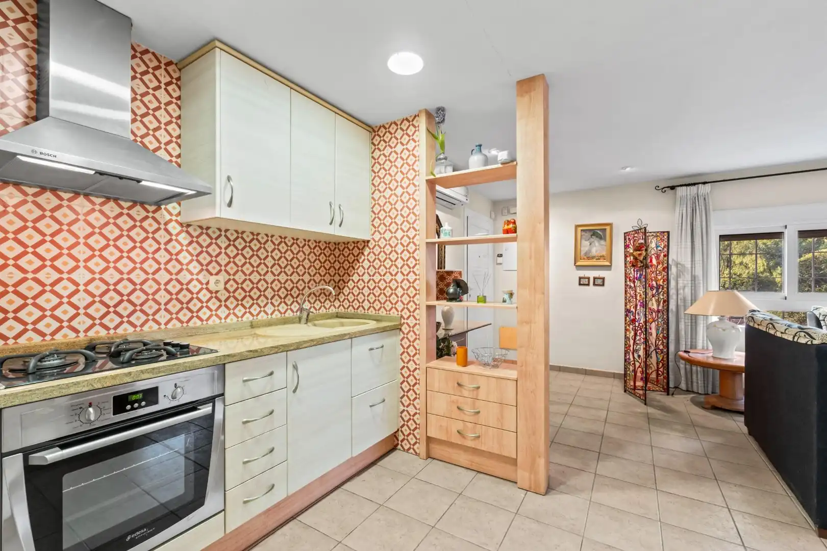 Cocina de Casa o chalet en venta en Elche / Elx con Aire acondicionado, Calefacción y Jardín privado