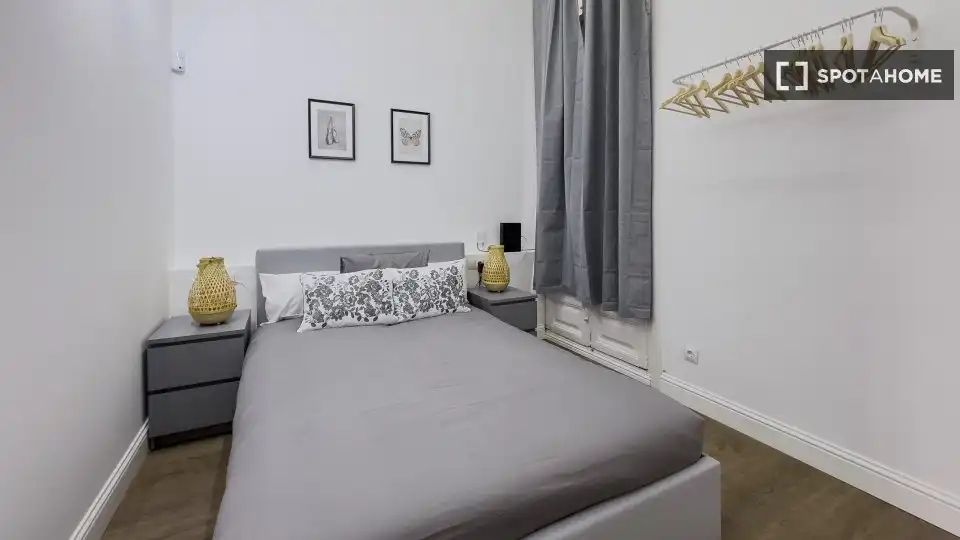 Piso con terraza en alquiler en Eixample, imagen 14