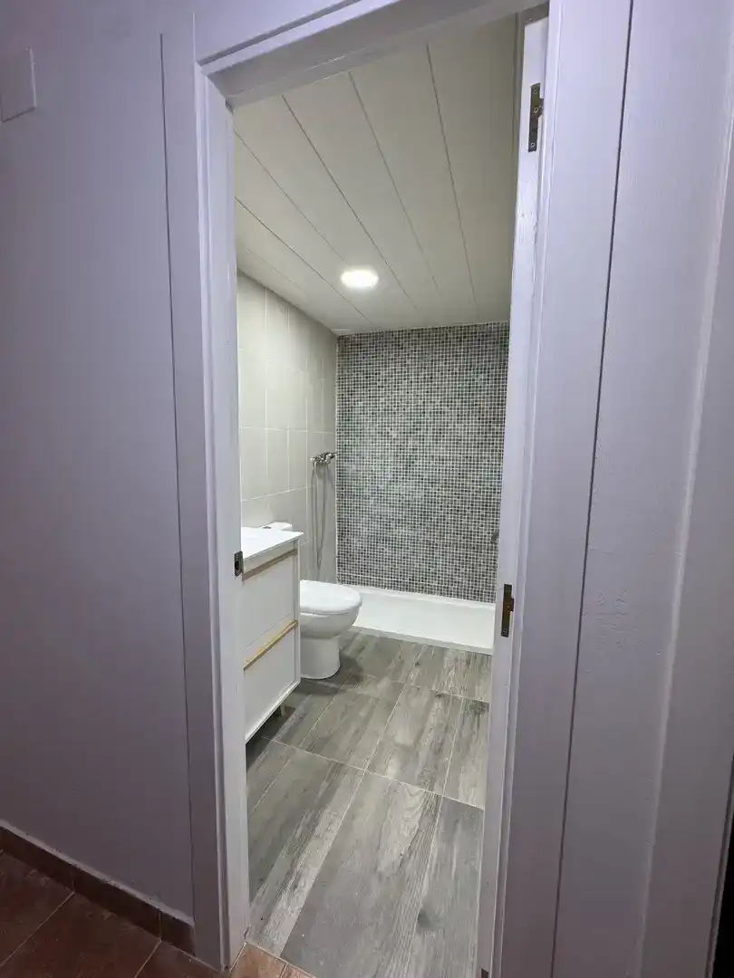 Baño de Casa adosada en venta en Torrebaja, Valencia