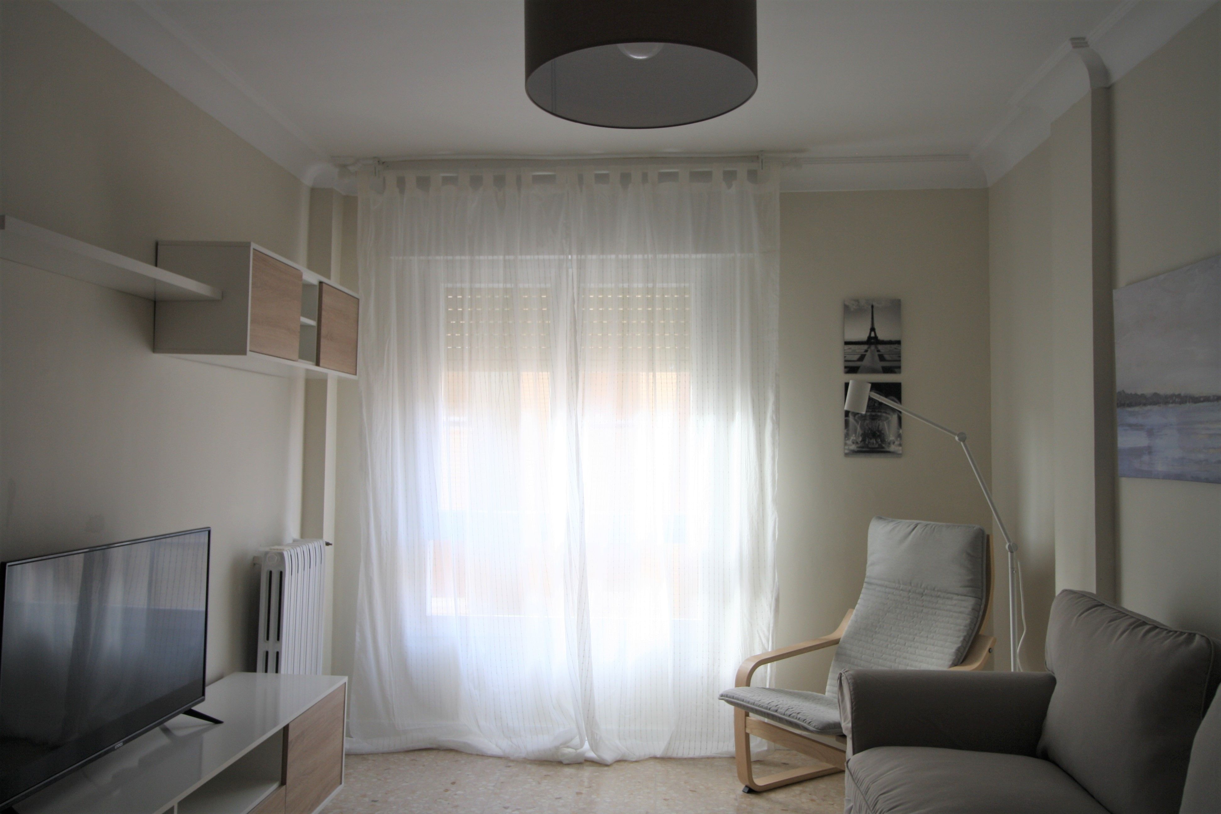 Bedroom of Flat to rent in  Zaragoza Capital  with Heating, Furnished and TV