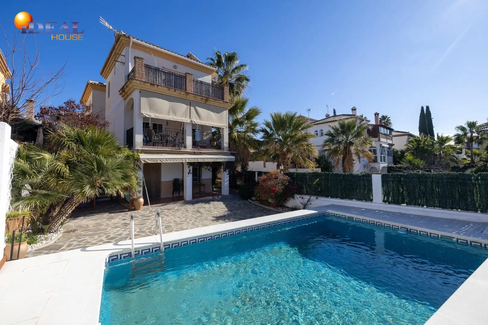 Villa mit Terrasse zum Verkauf in Urbanizaciones, imagen 2