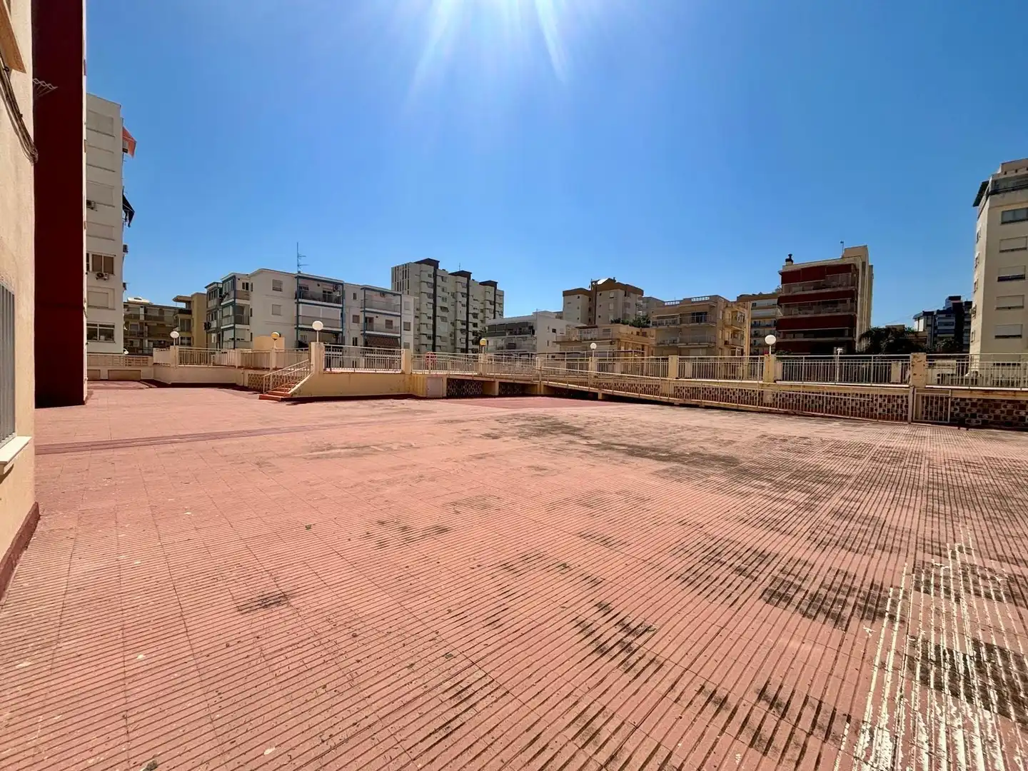 Terrassa de Apartament en venda en Gandia amb Aire condicionat, Jardí privat i Terrassa