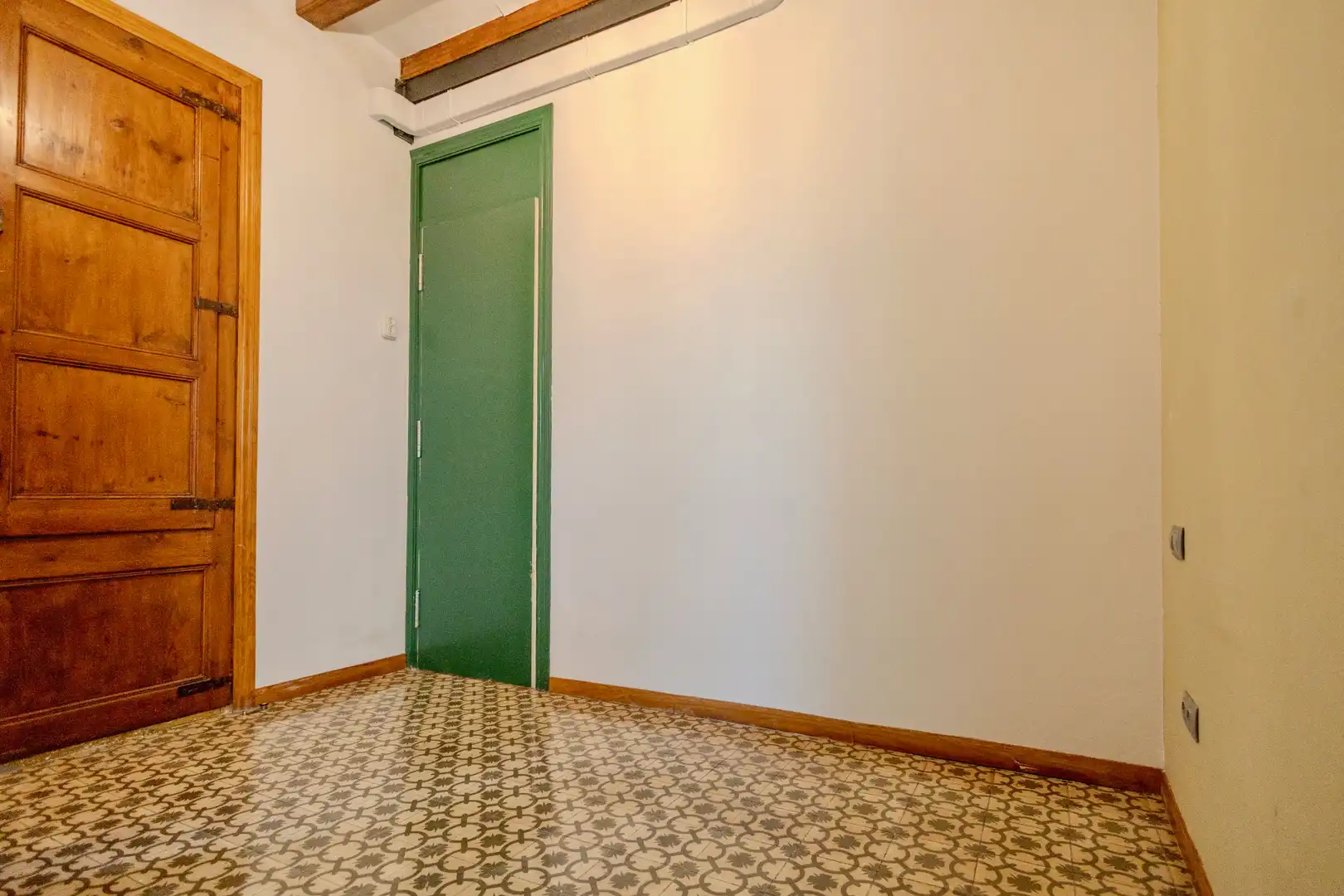 Piso en venta en Barcelona con Aire acondicionado, Calefacción y Horno