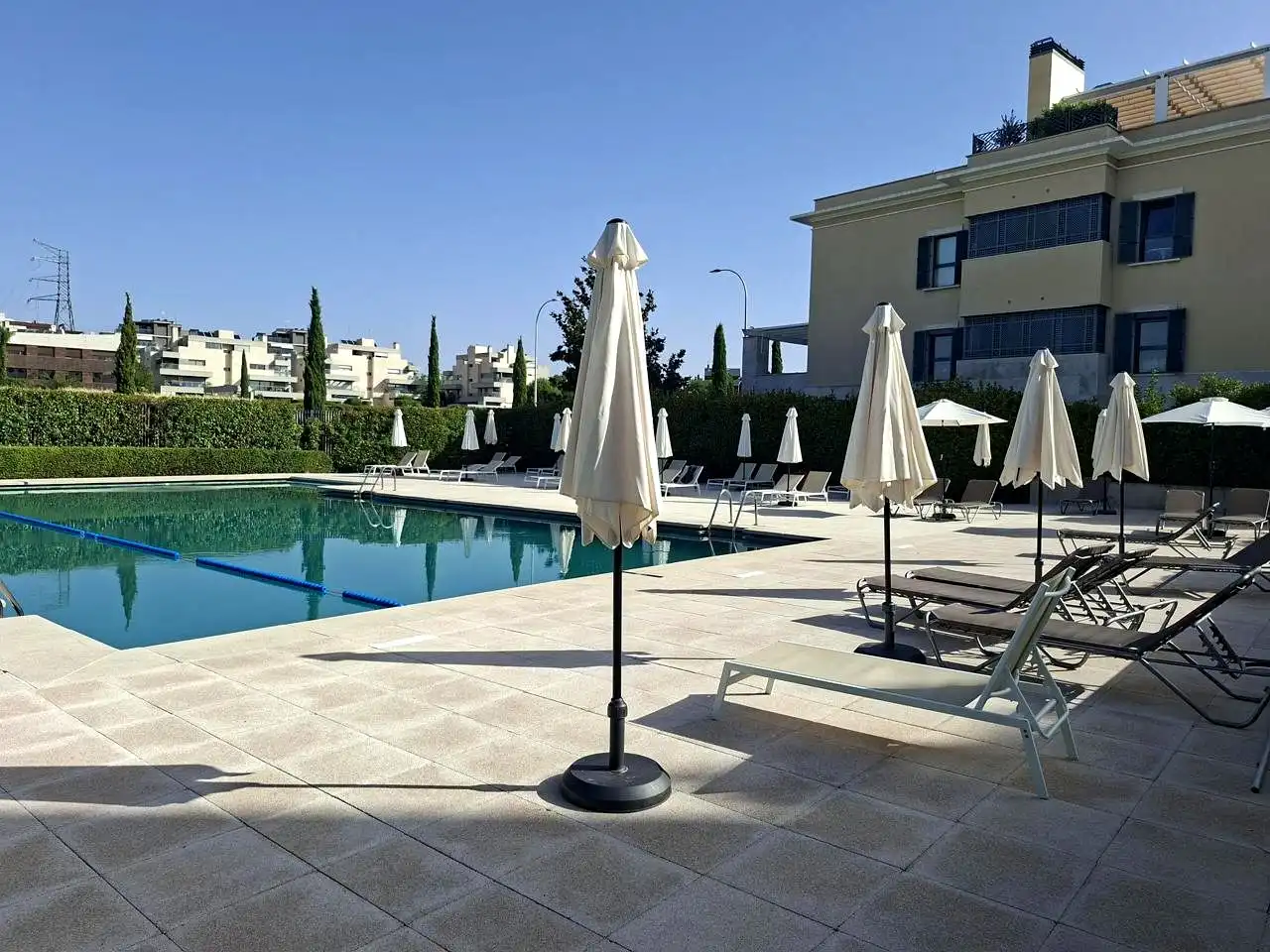 Terrace of Ground floor for rent in Madrid  with Air Conditioner, Heating and Private garden