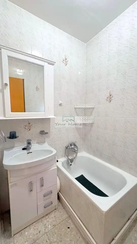 Badezimmer von Haus oder Chalet zum Verkauf in Valdeavero mit Klimaanlage, Heizung und Privatgarten