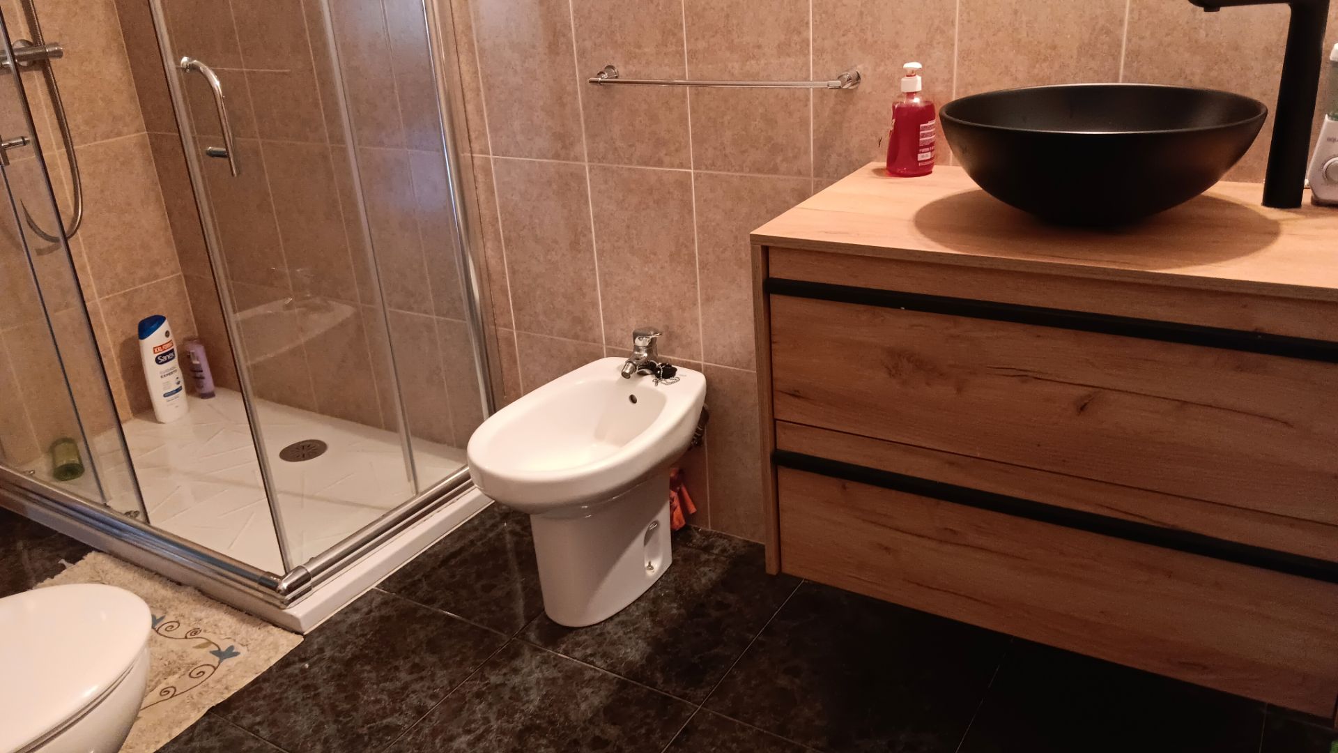 Bany de Casa o xalet en venda en El Bodón  amb Moblat, Forn i Rentadora