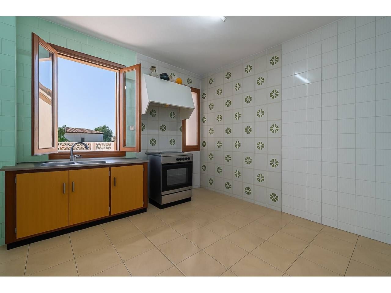 Kitchen of House or chalet for sale in Sa Pobla
