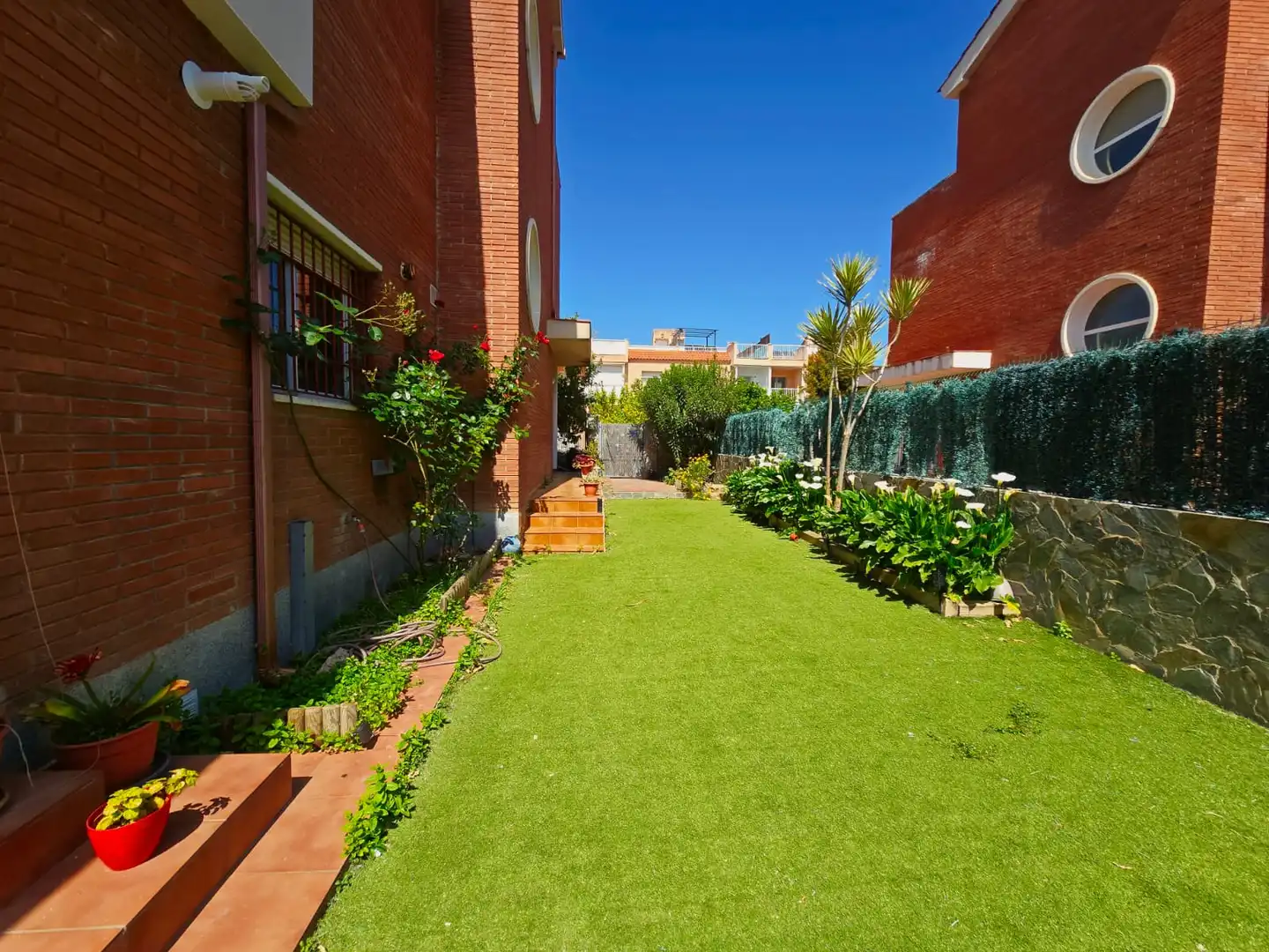 Casa a schiera con terrazza in vendita a Carrer de Farena, imagen 14