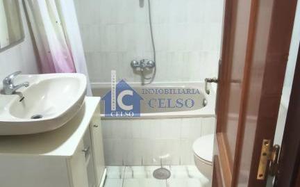 Foto 3 de Piso de alquiler en Valle Inclan, Centro, Ourense Capital