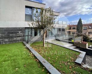 Terrassa de Casa o xalet en venda en Poio amb Calefacció, Jardí privat i Terrassa