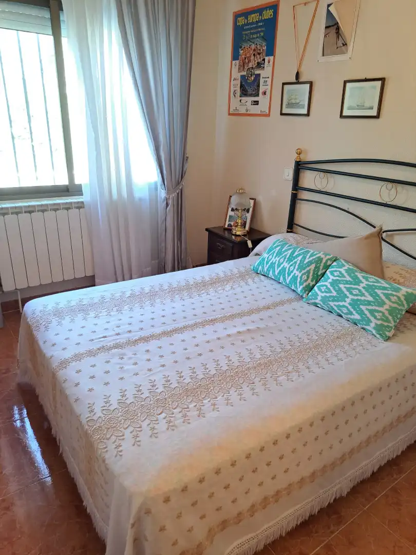 Dormitori de Casa o xalet en venda en Albalate de Zorita amb Calefacció, Jardí privat i Terrassa
