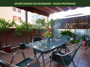 Piso con balcón en venta en Calle las Moreras
