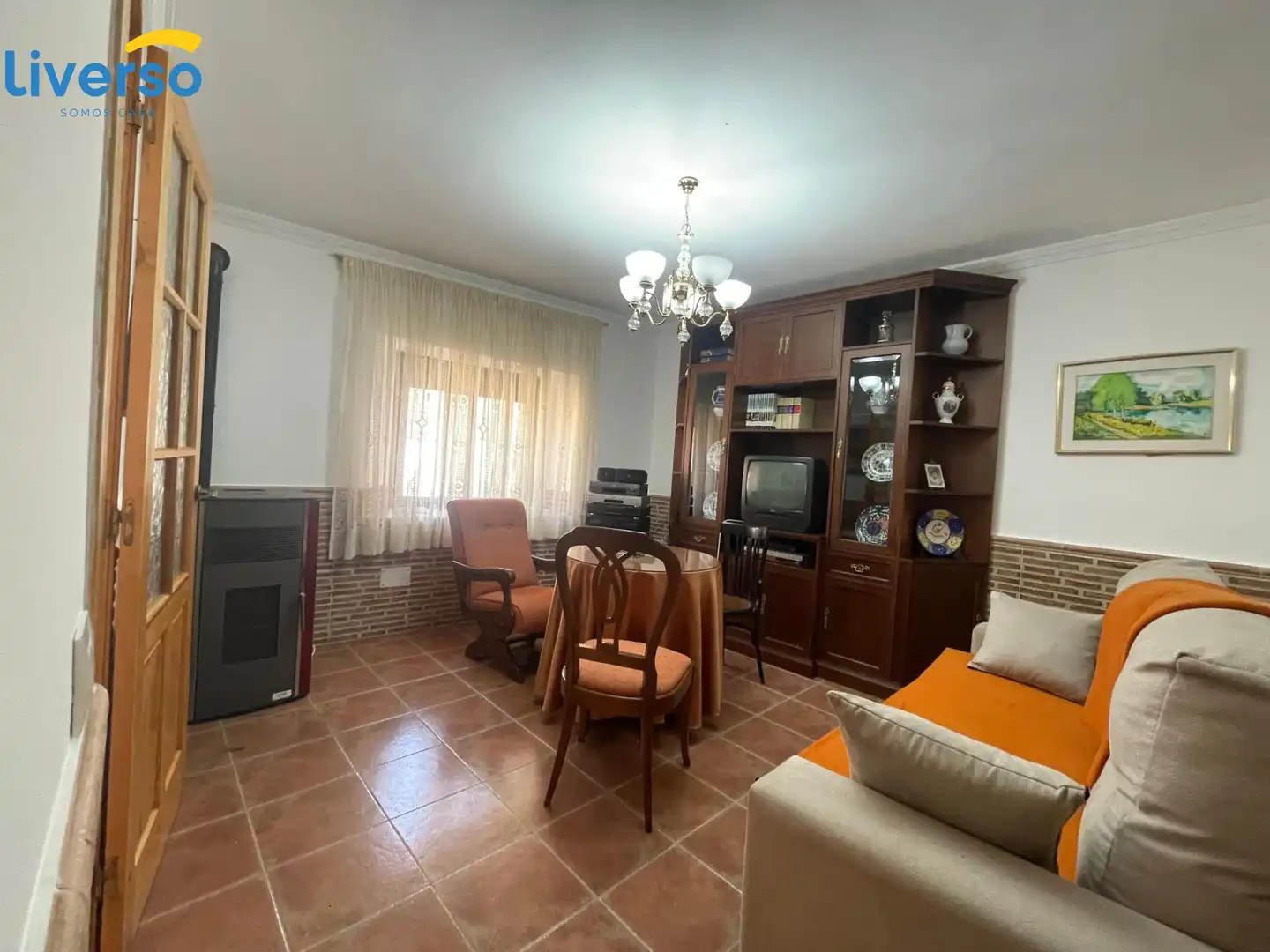 Sala d'estar de Finca rústica en venda en Moral de Hornuez amb Terrassa, Traster i Moblat