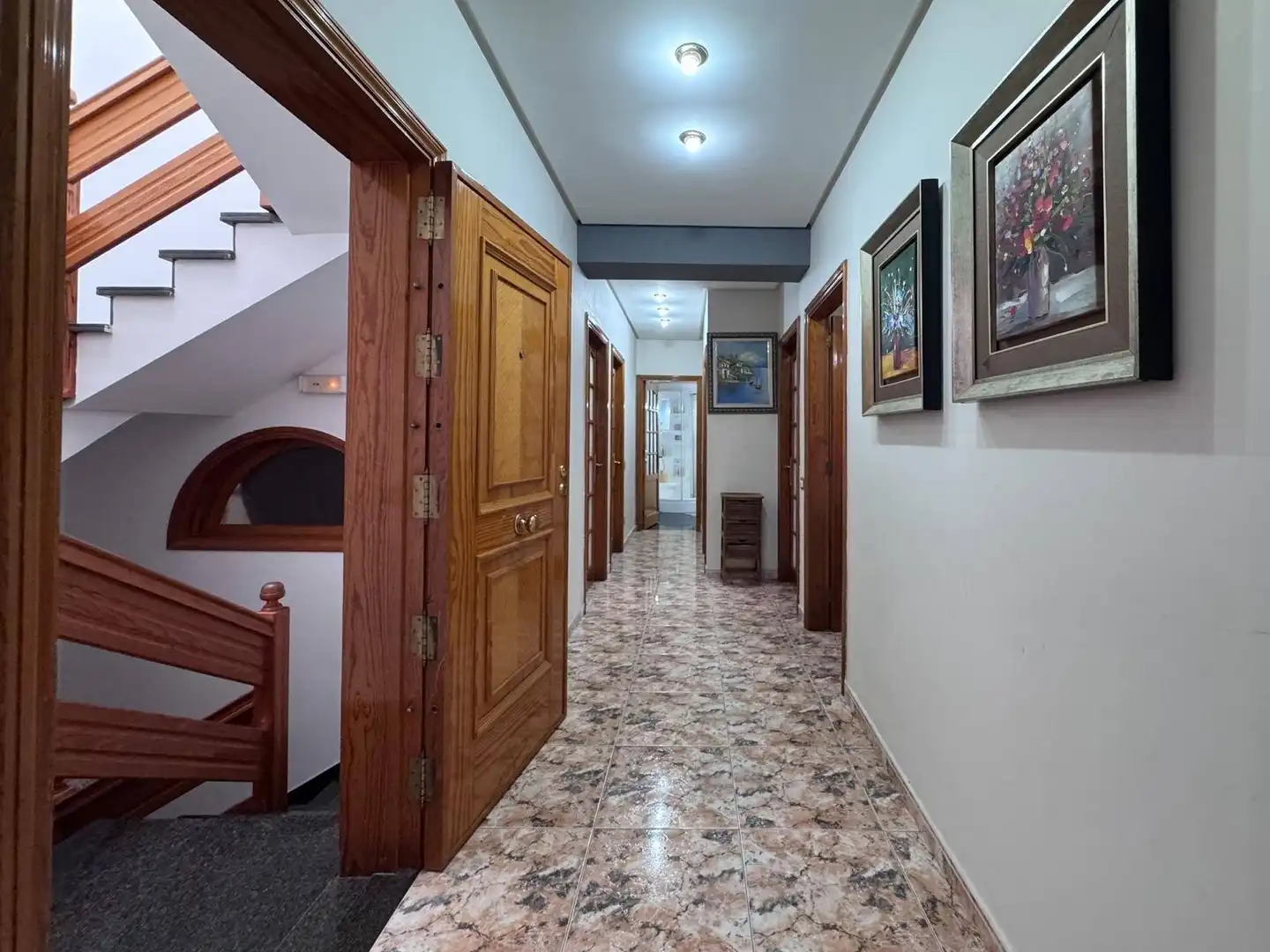 Casa adosada en venta en Telde con Terraza, Trastero y Balcón
