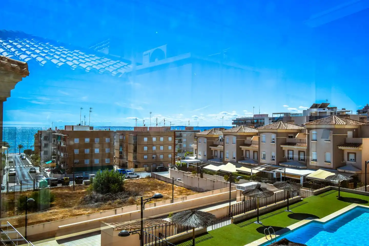 Vista exterior de Casa o chalet en venta en Santa Pola con Terraza, Piscina y Piscina comunitaria