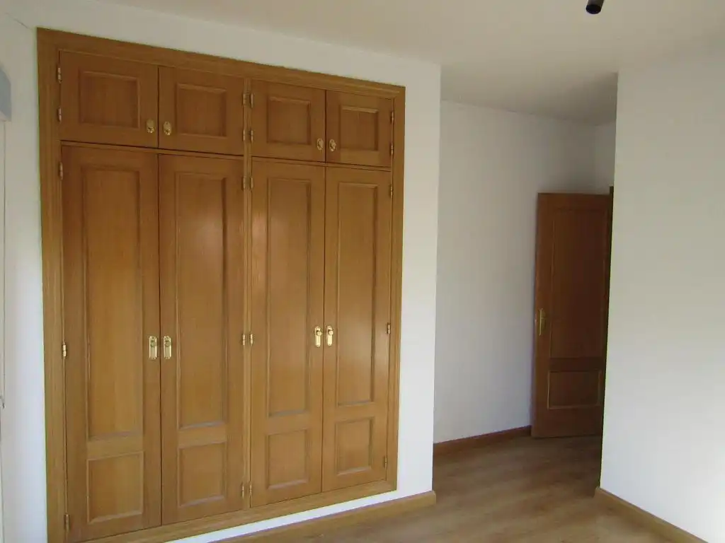 Habitación de Casa adosada en venta en Belmonte de Tajo