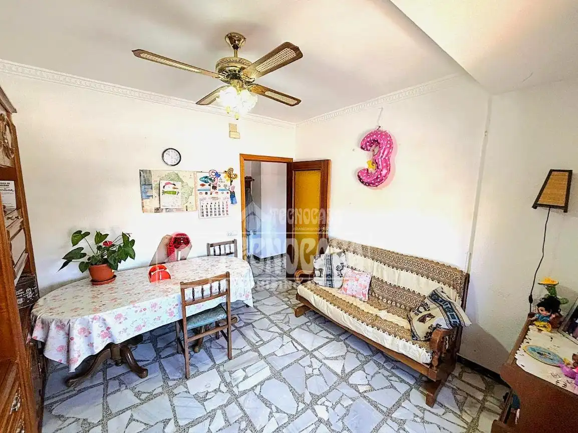 Sala d'estar de Pis en venda en Honrubia amb Terrassa i Balcó