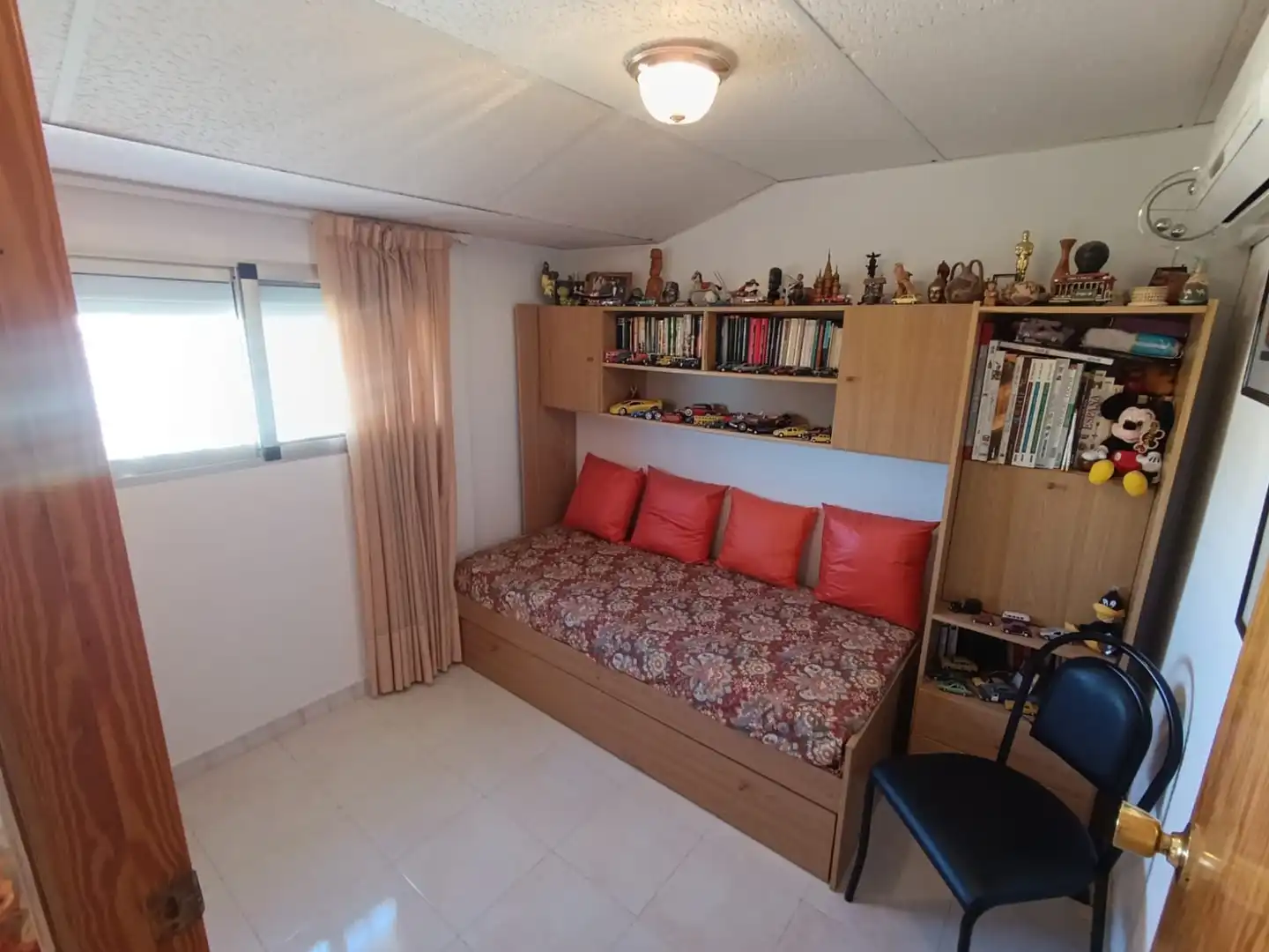 Dormitori de Dúplex en venda en Villajoyosa / La Vila Joiosa amb Balcó, Alarma i Piscina comunitària