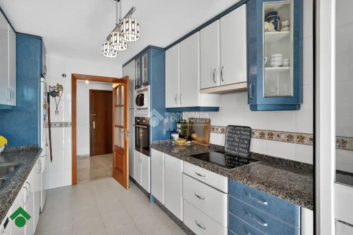Cocina de Piso en venta en Córdoba con Aire acondicionado, Calefacción y Jardín privado