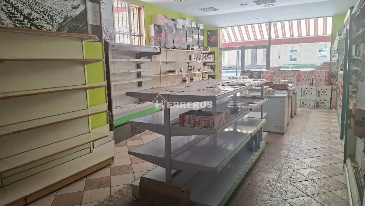 Local comercial en venta en MURRIETA, imagen 4