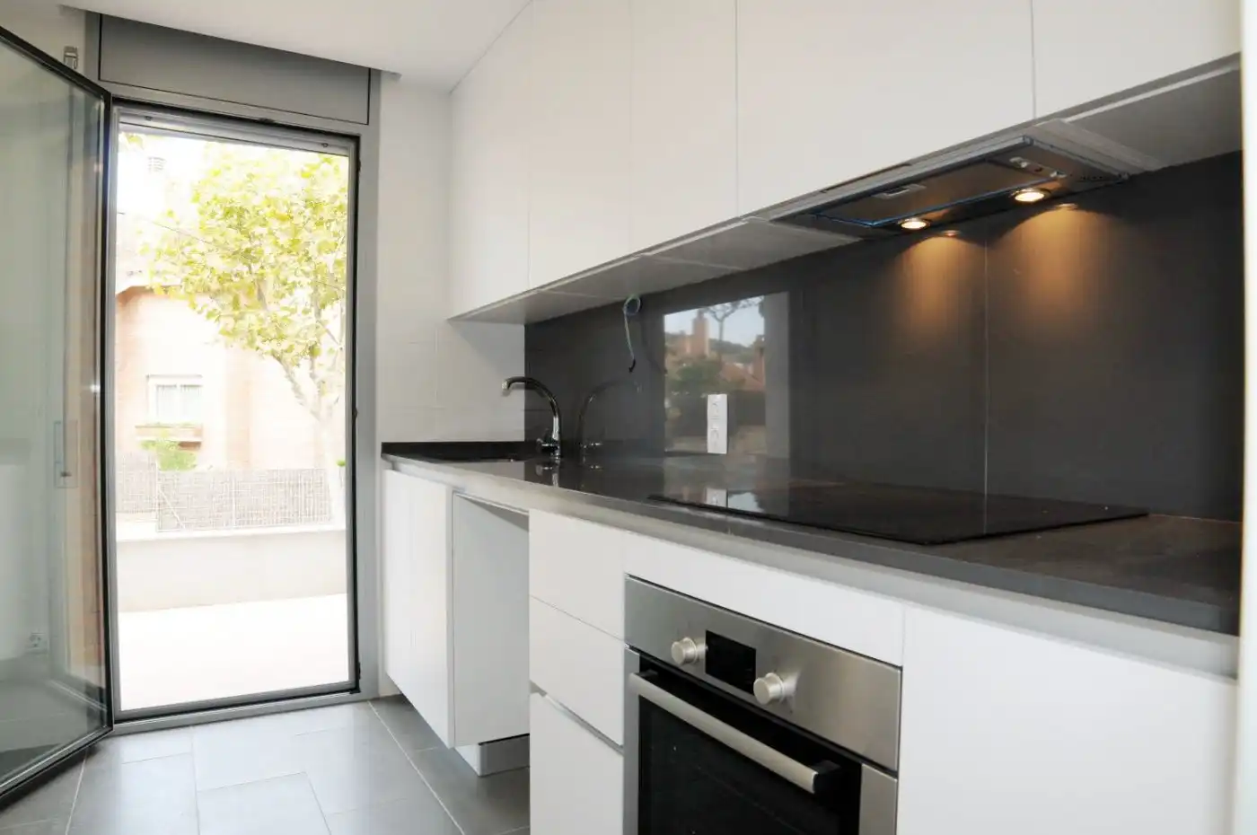 Wohnung zur Miete in Calle DE LA MARE DE DEU DE LA MERCE, Tiana