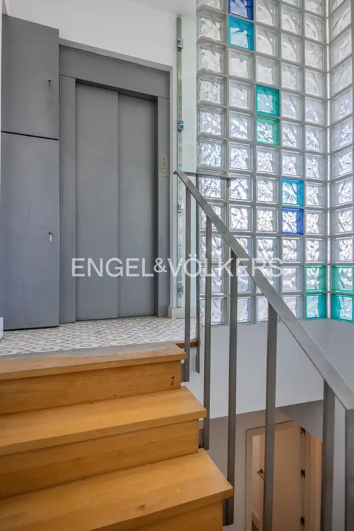 Houses for sale in Sevilla  with Air Conditioner, Heating and Storage room