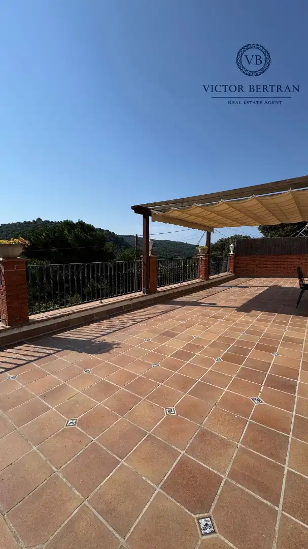 Terraza de Casa adosada en venta en Sant Cebrià de Vallalta con Aire acondicionado, Calefacción y Jardín privado