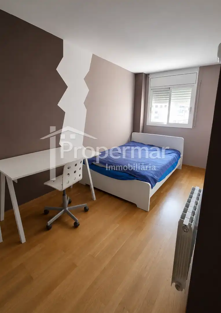 Habitación de Piso en venta en Badalona con Aire acondicionado y Calefacción