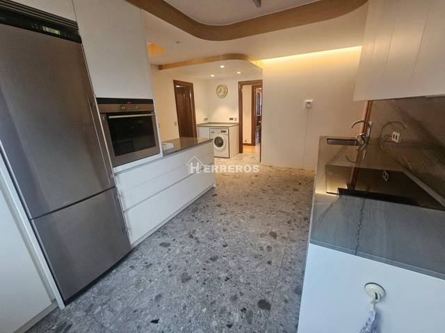 Piso en Venta en DIEGO DE VELAZQUEZ en San Adrián