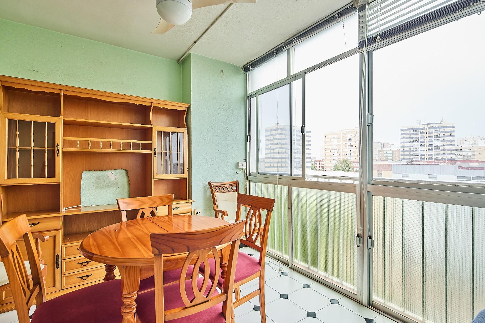 Dormitori de Pis en venda en  Cádiz Capital