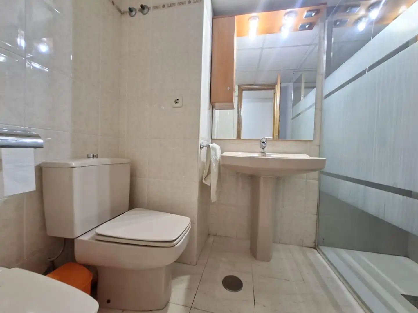 Baño de Piso de alquiler en Murcia con Trastero, Amueblado y Balcón