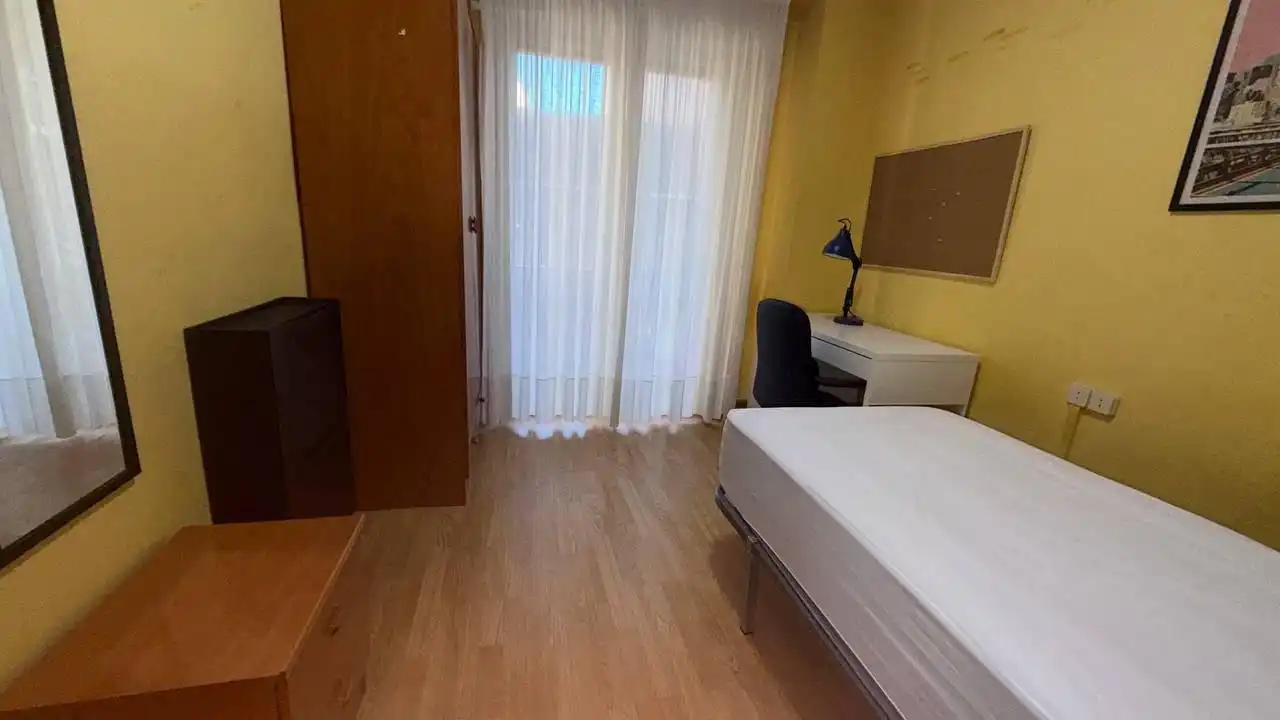 Appartamento con terrazza in affitto a Centro, imagen 18