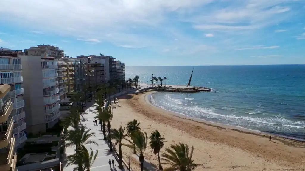 Vista exterior de Apartamento de alquiler en Salou con Aire acondicionado, Calefacción y Terraza