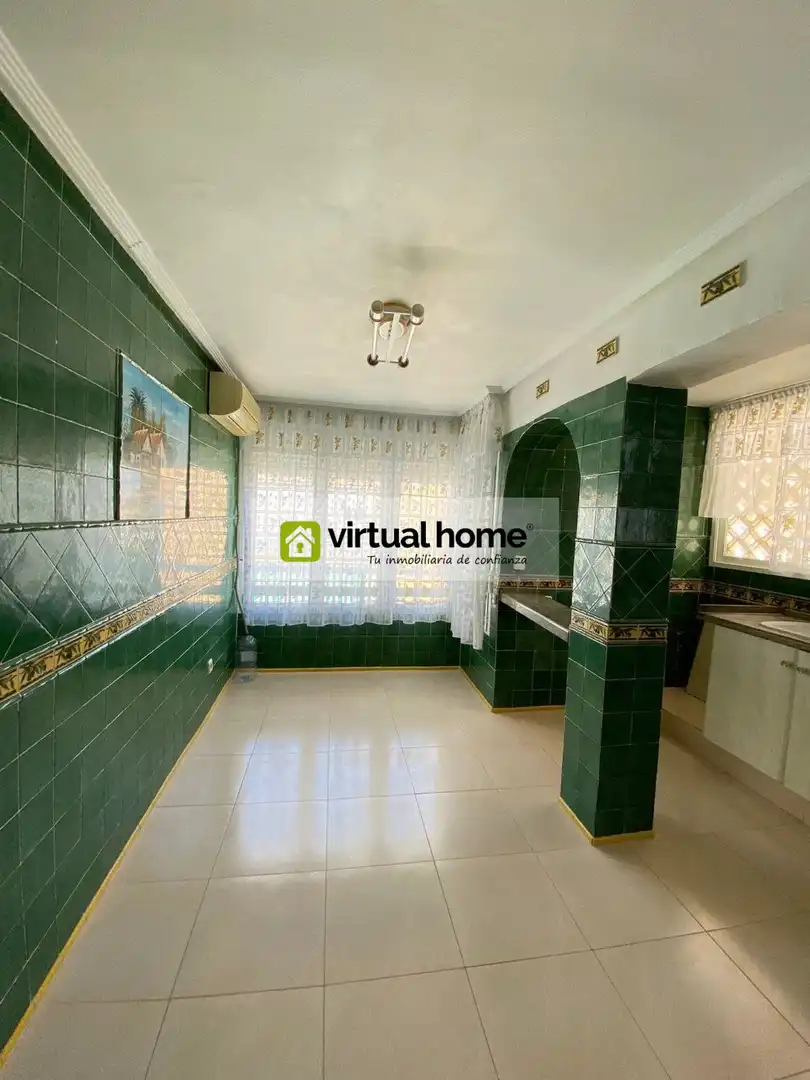 Exterior view of Flat for sale in Benidorm  with Air Conditioner, Heating and Private garden