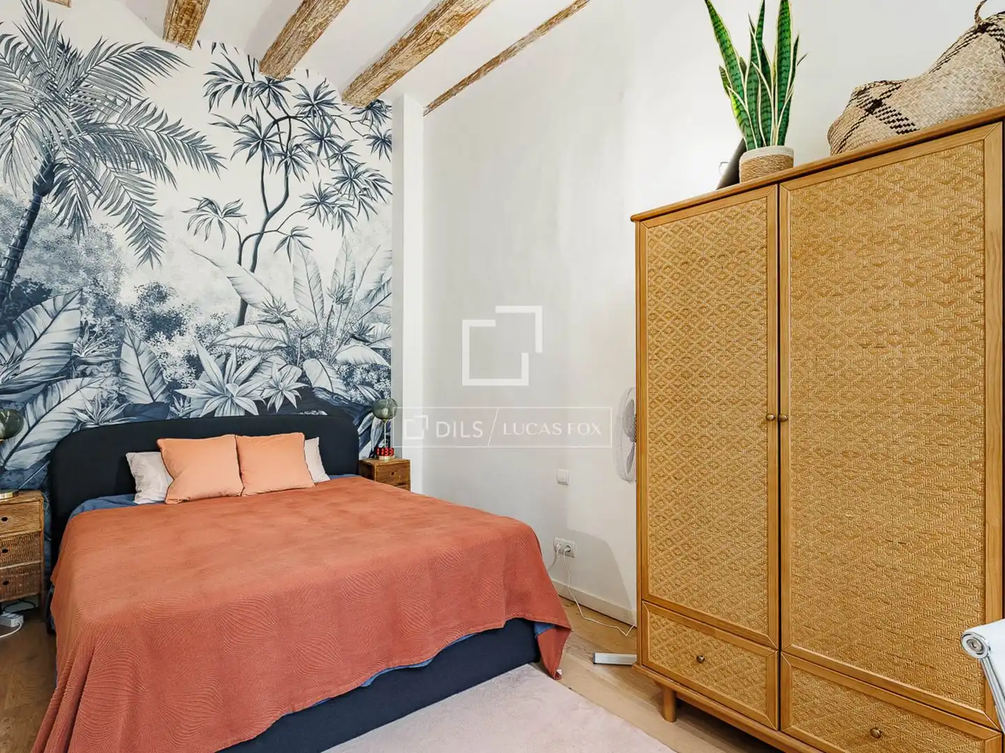 Habitación de Piso en venta en Barcelona con Aire acondicionado y Balcón