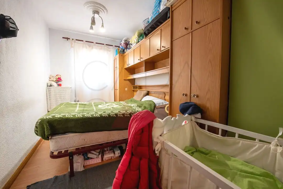 Schlafzimmer von Wohnung zum Verkauf in Santander mit Heizung und Balkon
