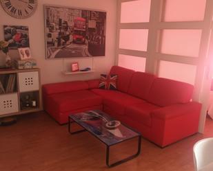 Living room of Flat to rent in  Zaragoza Capital  with Air Conditioner, Heating and Parquet flooring