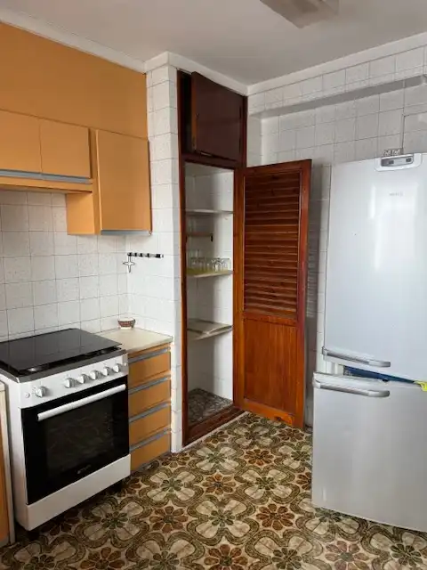 Cocina de Piso en venta en Xirivella con Calefacción, Trastero y Balcón