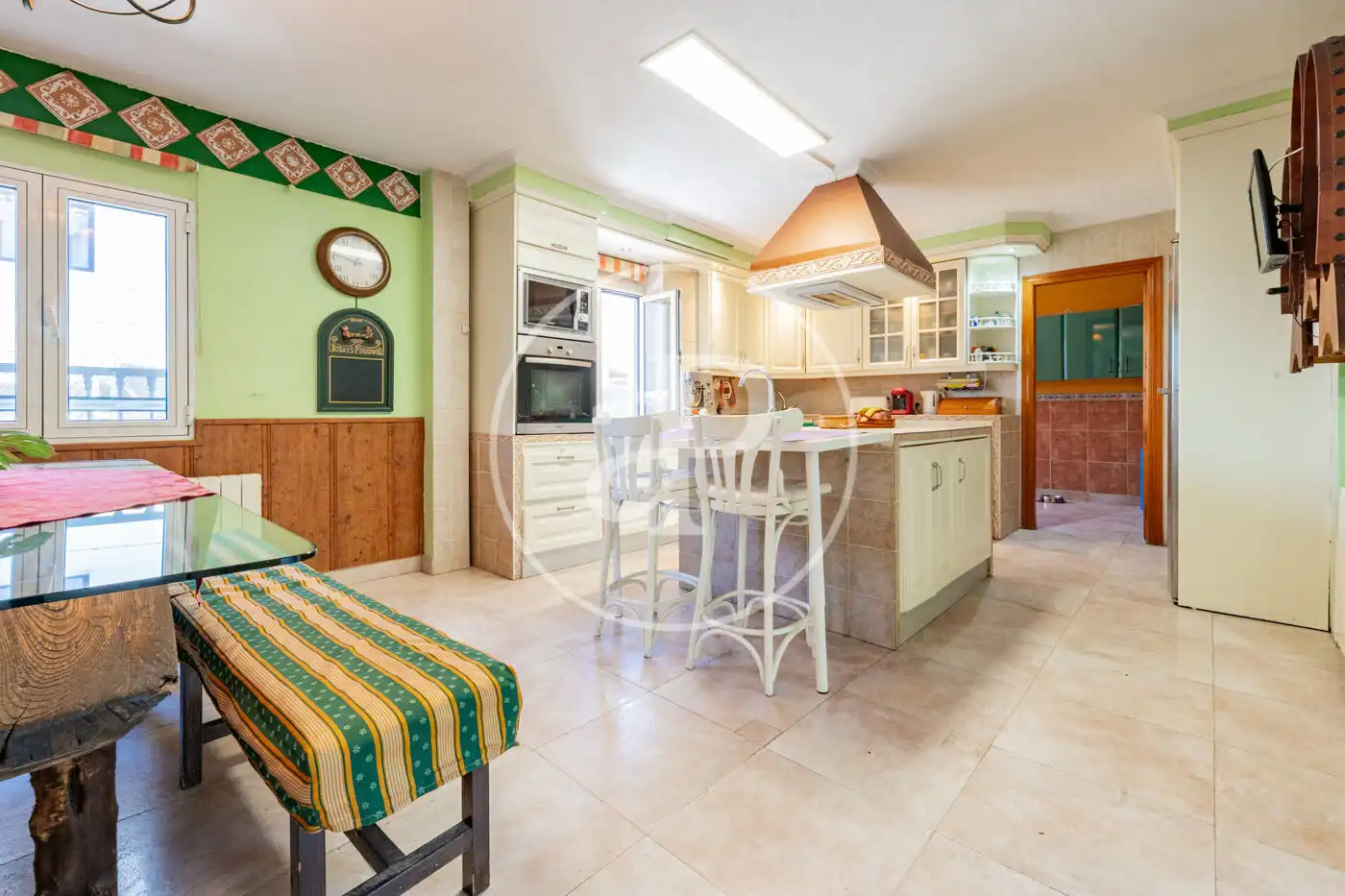 Kitchen of Houses for sale in Valdeolmos-Alalpardo, Madrid