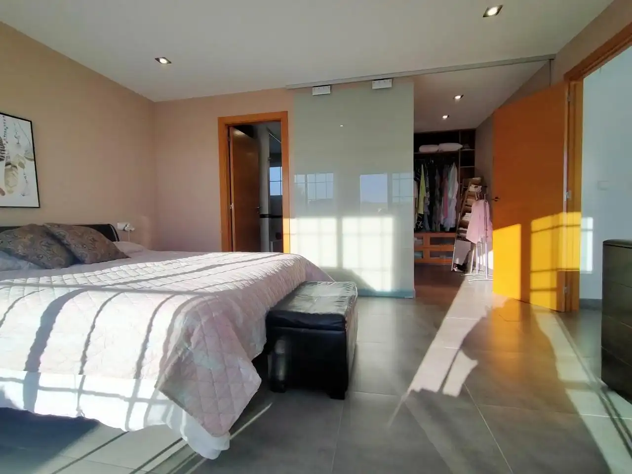Habitación de Casa o chalet en venta en Oliva con Aire acondicionado, Jardín privado y Terraza